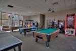 The clubhouse next door has plenty of activites for everyone including games